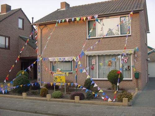 24-02-huis-jeugdprinses-Lieke1e-pomp-som