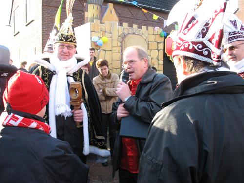 2007-2008.05_Afhalen Prins en Jeugdprinses