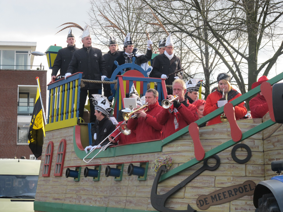 20112012.27_Optocht Someren dorp