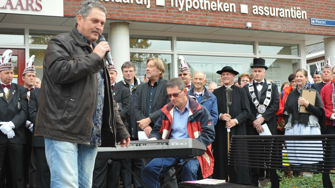 24329574-e301-4709-b5cc-94315f85f32e