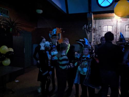 PXL 20221112 181440970.MP 