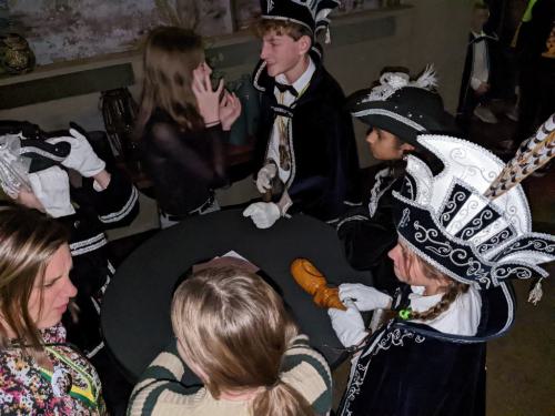 PXL 20221112 181527719