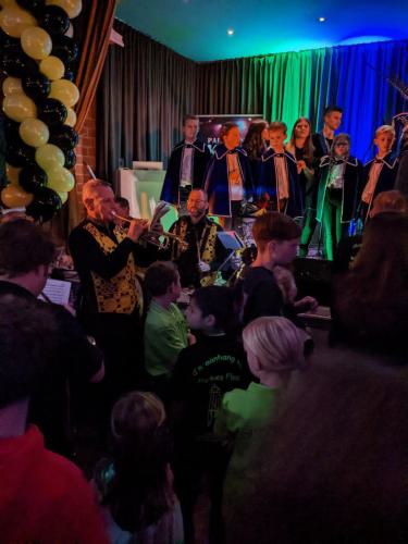 PXL 20221112 184653274