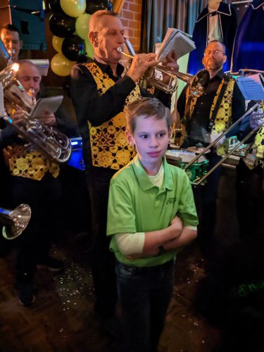 PXL 20221112 184707774.MP 