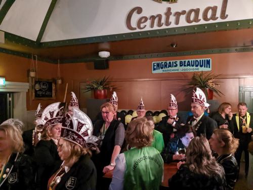 PXL 20221112 191349249.MP 